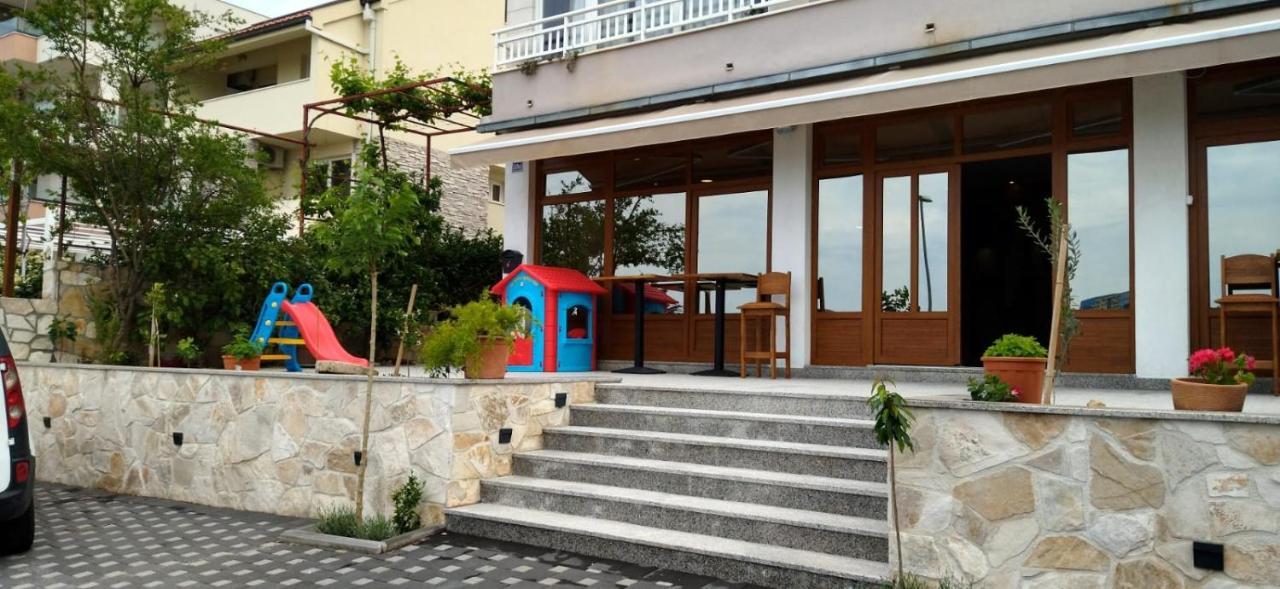 Apartments Kurilj Makarska Exterior photo
